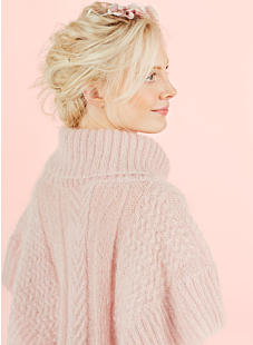 Mini mohair-poncho