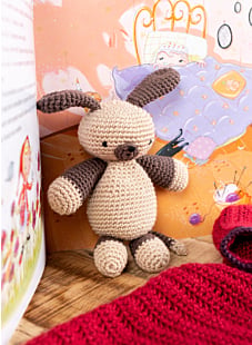 Amigurumi wolf